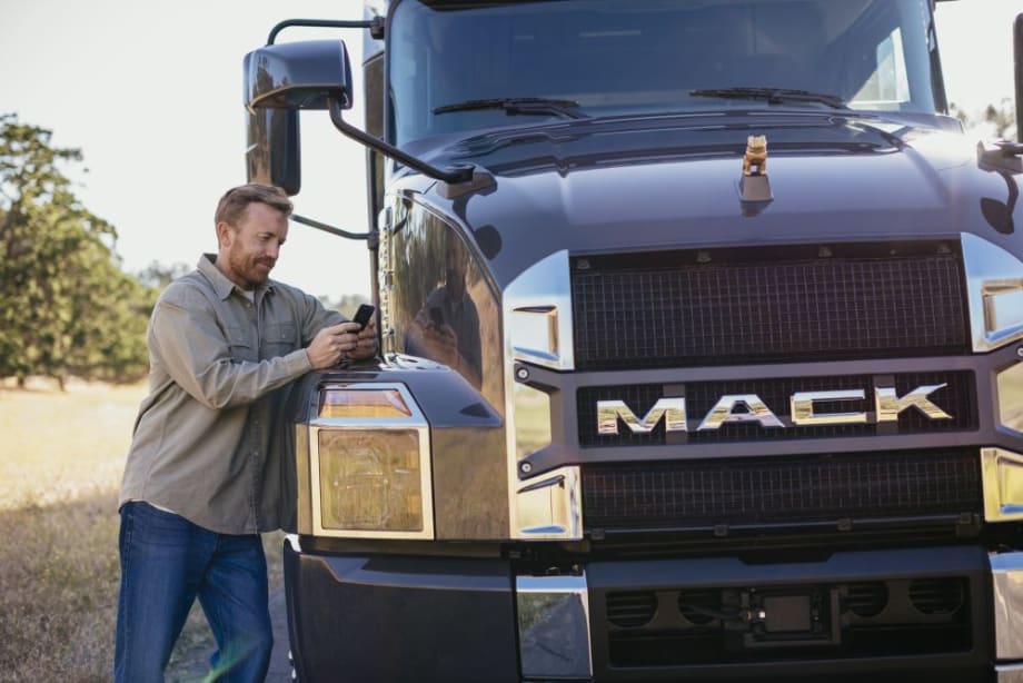 Mack & Volvo Offer Integrated Insurance