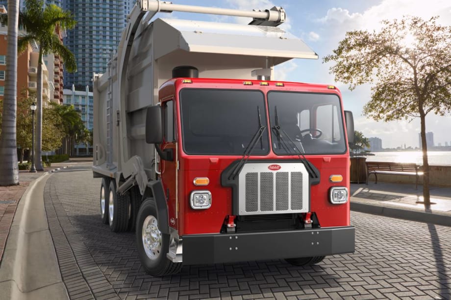Peterbilt Launches Updated Vocational Models 567, 520