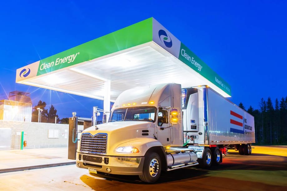 Clean Energy Fuels Announces New RNG Contracts