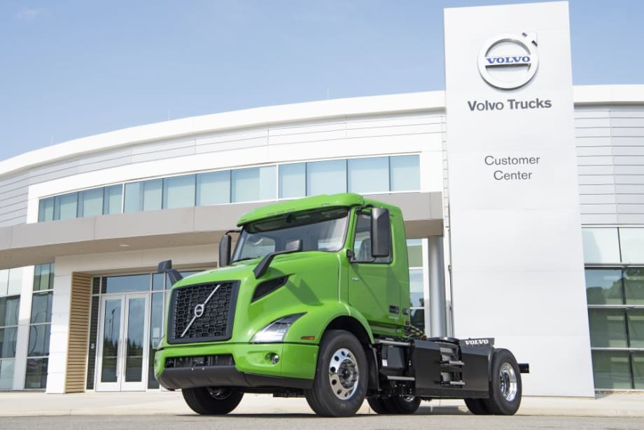 Manhattan Beer Distributors Orders Five VNR Electric Models 