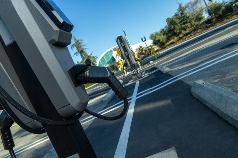 SCE Launches Program to Install 38,000 EV Chargers