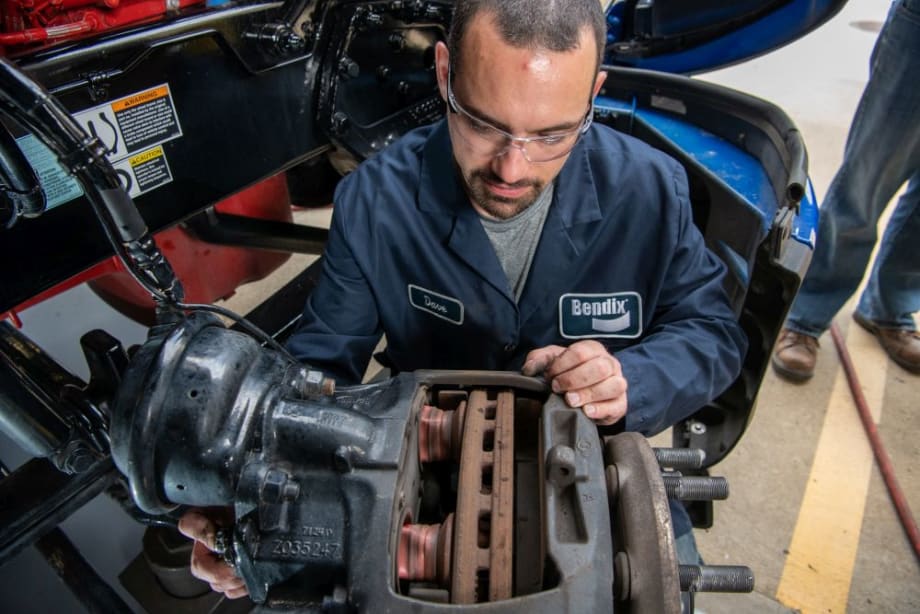How to Extend the Life of Air Disc Brake Pads & Rotors