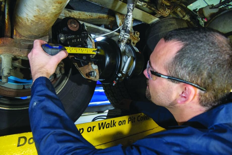 9 Tips for Spec'ing, Maintaining & Inspecting Truck Brakes