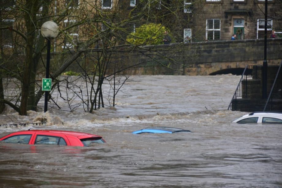How to Identify Flood-Damaged Vehicles After Hurricane Ida