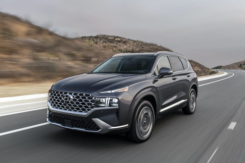 Hyundai 2021 Santa Fe Features New Powertrains, Includes a Hybrid Variant