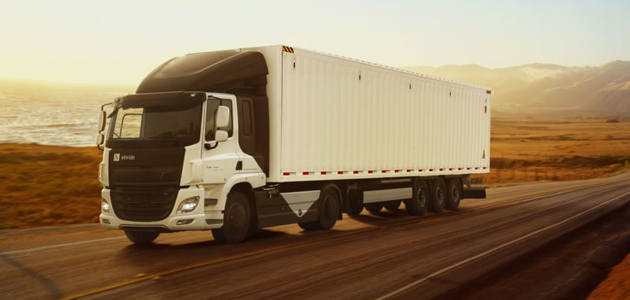 Performance Team Orders 300 Einride Electric Trucks