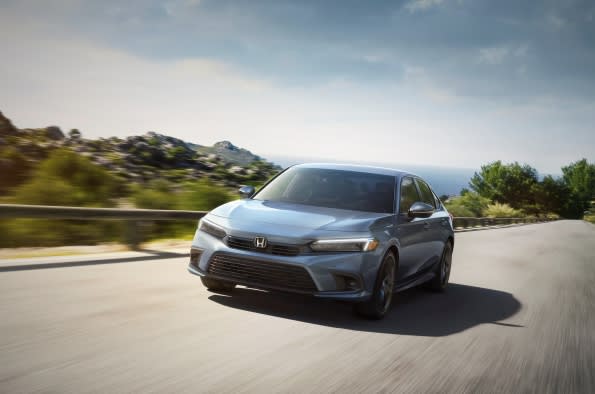 Honda’s 2022 Civic Boasts New Airbags, Safety Systems