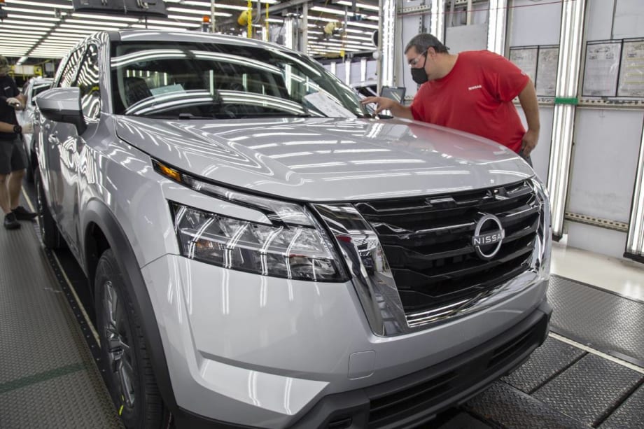 2022 Nissan Pathfinder Rolls Off Assembly Line