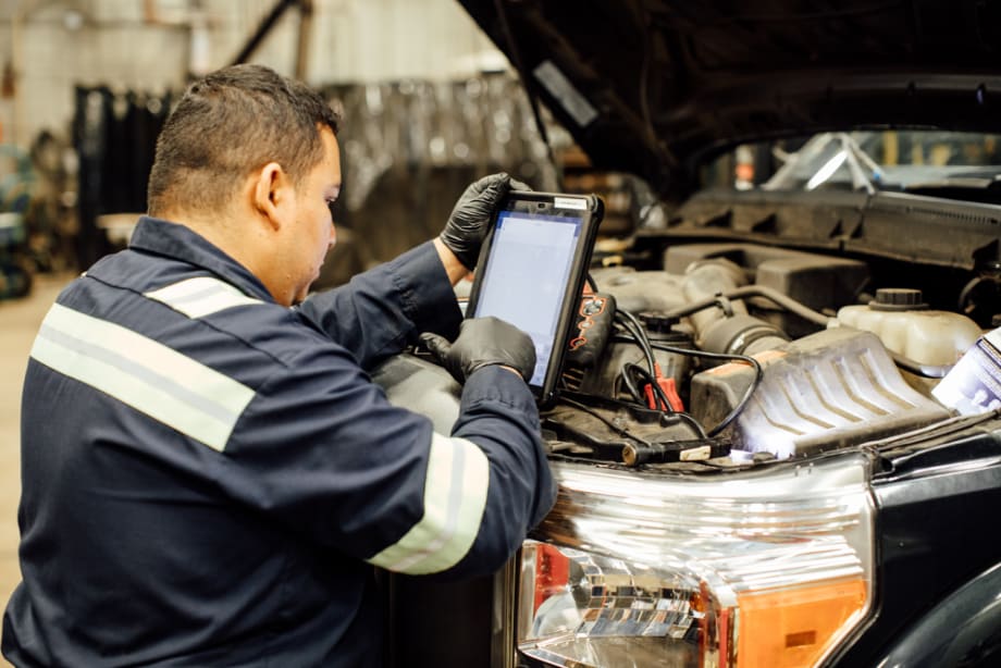 Top Overlooked Maintenance Tips for Work Truck Fleets