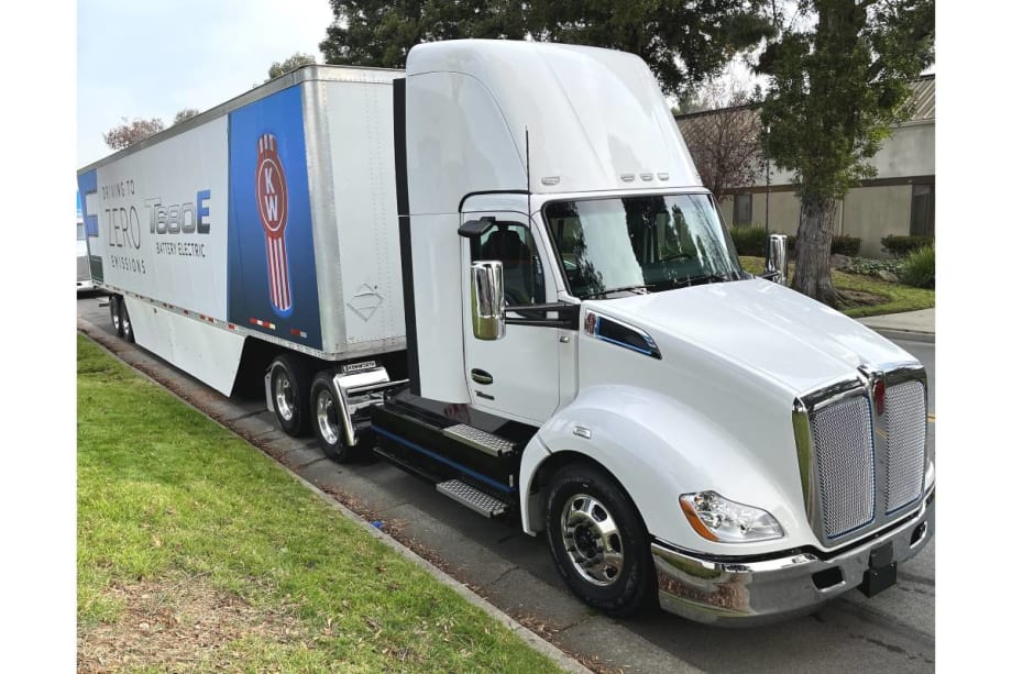 Kenworth T680E BEVs Eligible for Base $120K Voucher Incentive