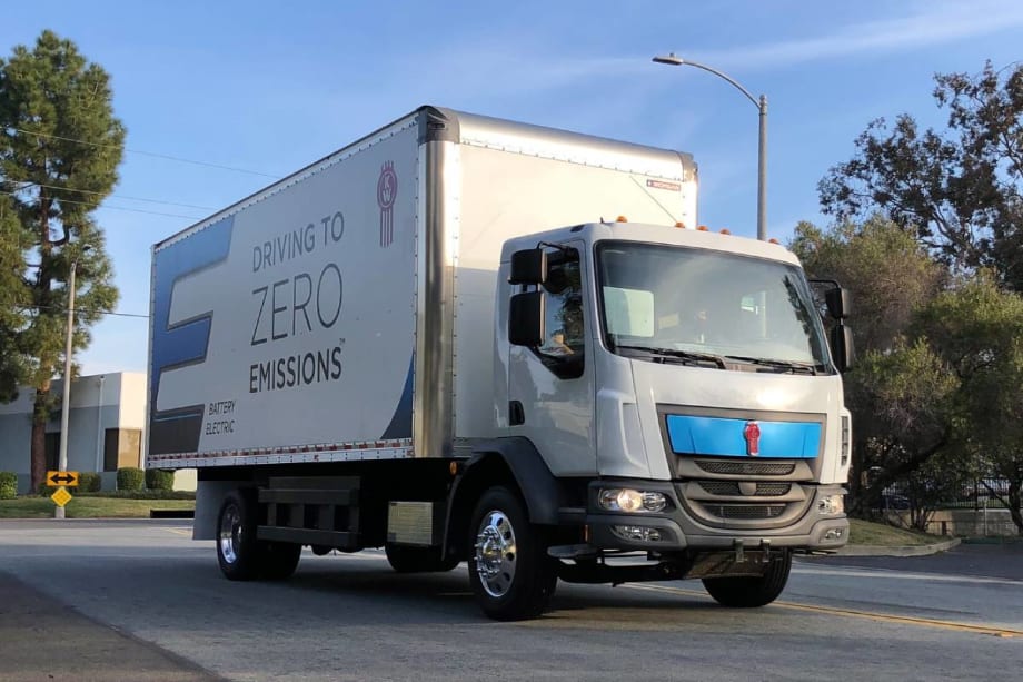 Kenworth K270E, K370E Eligible for Base $85K Voucher Incentive