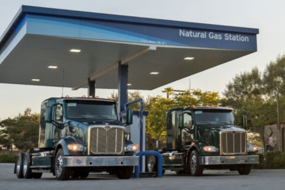 SoCalGas Renews Program to Deliver RNG to Vehicle Fueling Stations