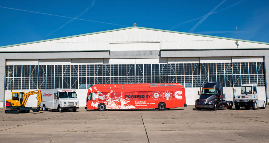 Cummins Debuts 15L Hydrogen Engine