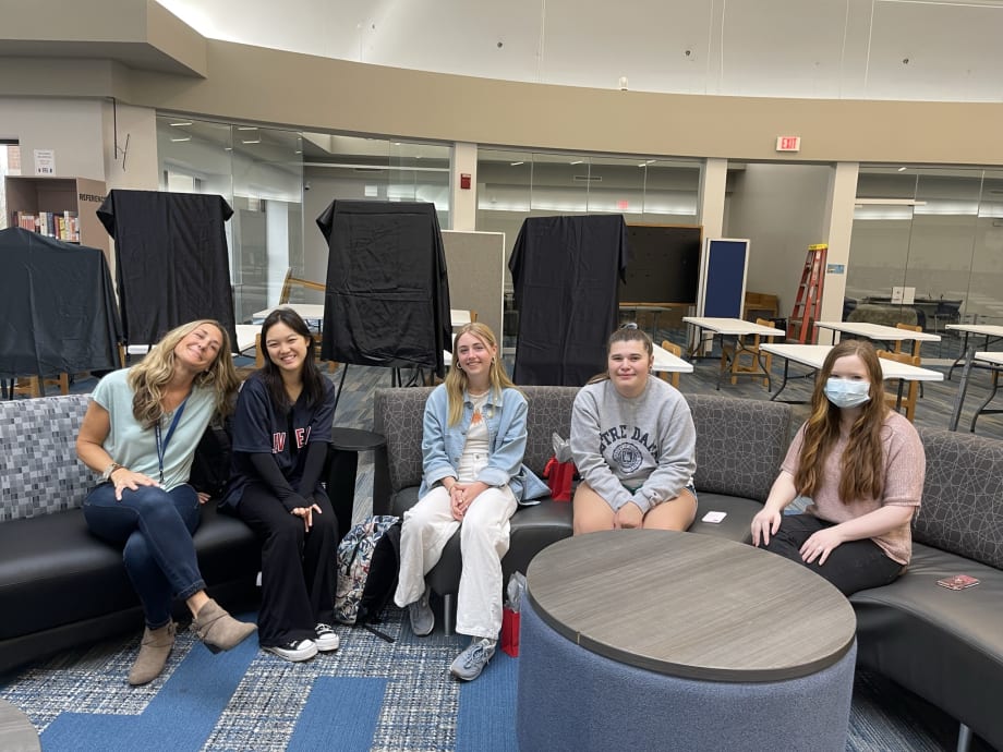Hudson High School Creates Art for Fleet Response HQ