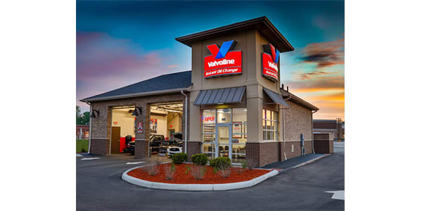 Valvoline Expands Service Strategy to Include Heavy-Duty Vehicles