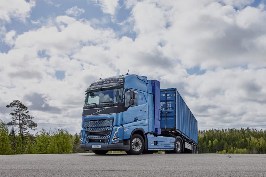 Volvo Trucks Showcases New Zero-Emissions Truck