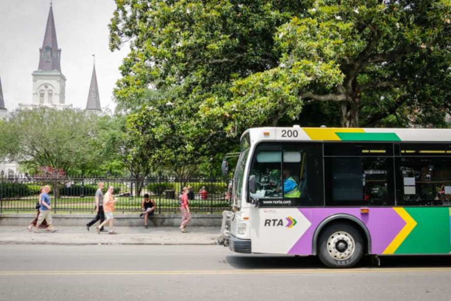 New Orleans RTA, The Living School Partner to Provide Transportation for Students