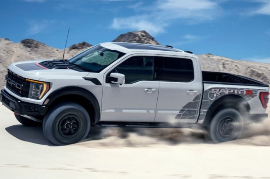 Ford Unveils New F-150 Raptor R
