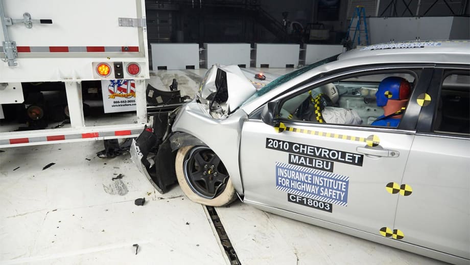 Safety Groups Petition NHTSA to Reconsider Rear Underride Rule