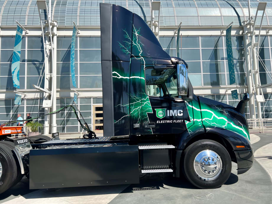 Pacific Drayage Services to Add 6 Electric Trucks