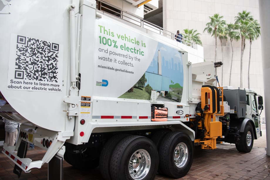 Miami-Dade Gets its First Electric Refuse Vehicle 