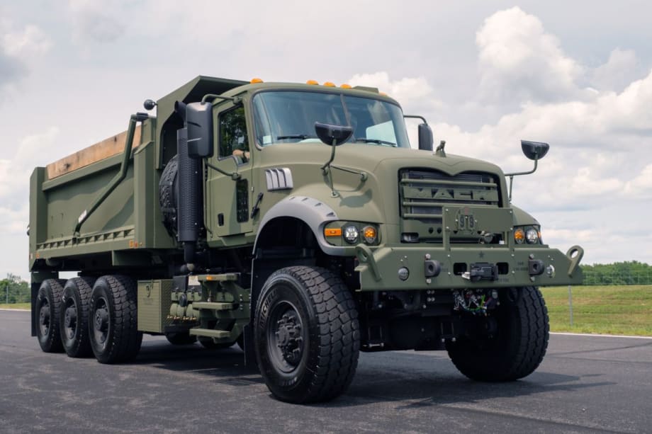 Mack Defense Shows Off Heavy Dump Truck