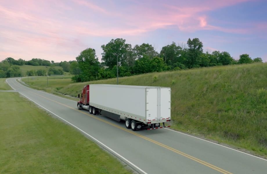 Bendix & Utility Trailer Celebrate 15 Years of Collaboration