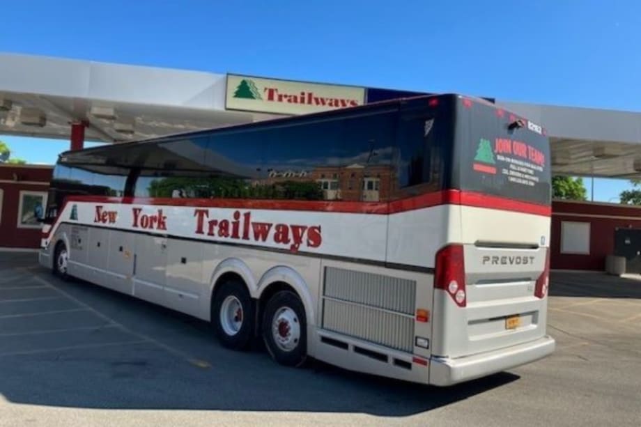 Trailways of New York Evicted by Greyhound