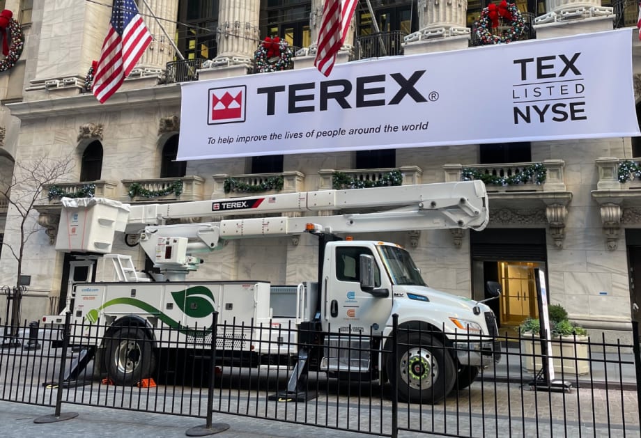 Terex Utilities’ Bucket Truck Appeared NYSE 