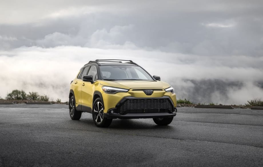 2023 Toyota Corolla Cross Hybrid: New Model Info & Pricing