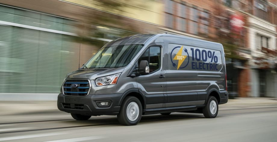 USPS Electrifies Postal Fleet; Adds Ford E-Transit 