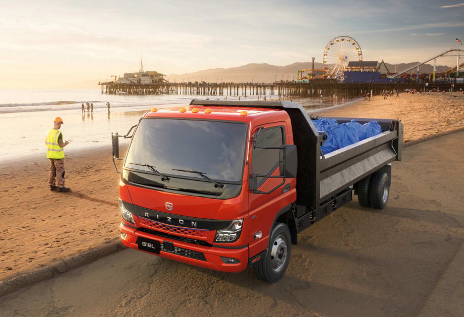 Daimler Announces Rizon Medium-Duty Electric Truck Brand