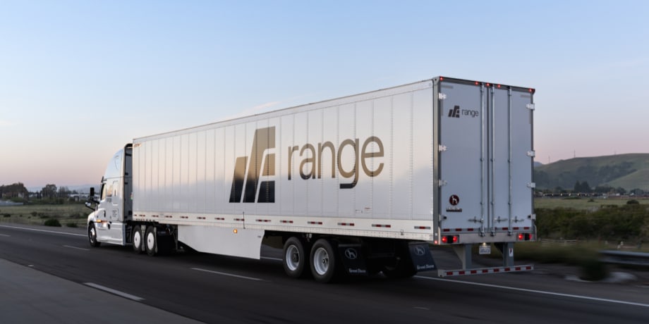 53-Foot Powered Trailer Helps Reduce Emissions