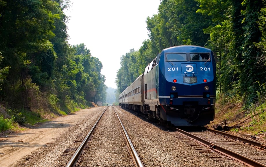 Metro-North Railroad Returns to Full Service on Hudson Line