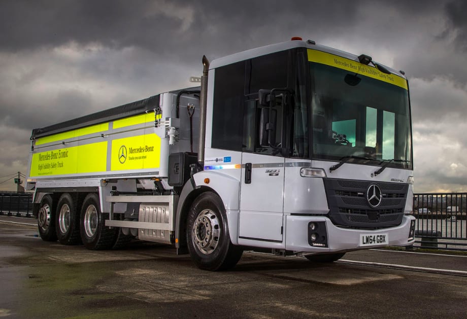 Mercedes-Benz Econic Celebrates 25 Years