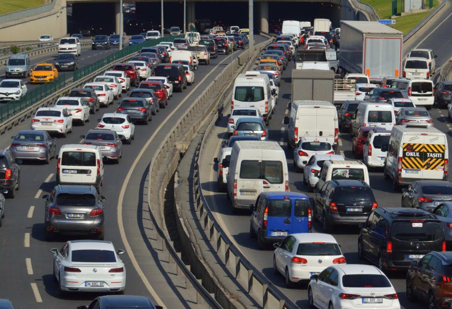 7 Tips to Prevent Labor Day Road Crashes