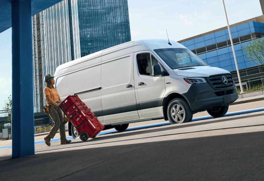 Mercedes-Benz eSprinter: Price & Specs