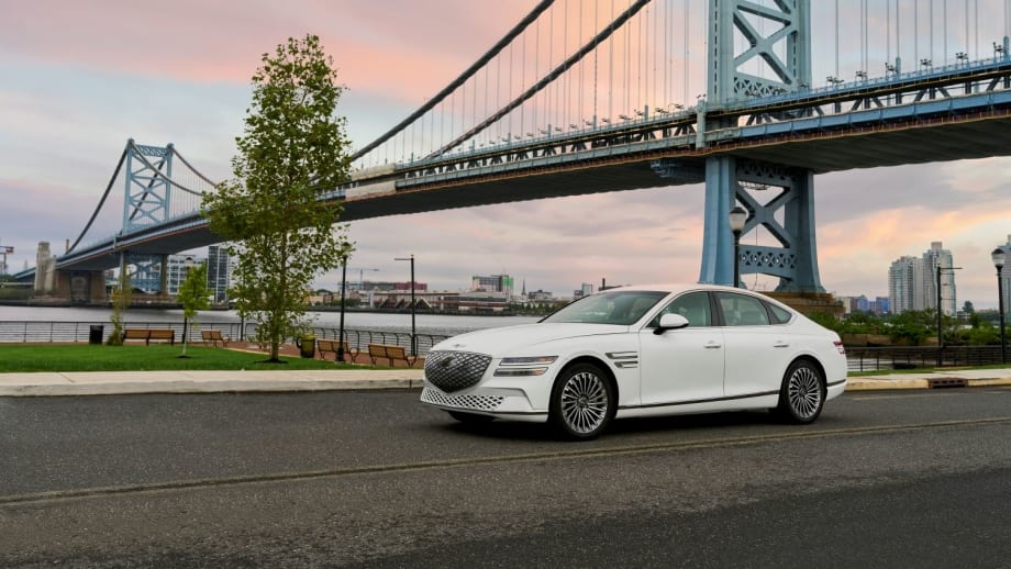 Genesis G80, Electrified G80 Join 2024 Lineup with Top IIHS Designation