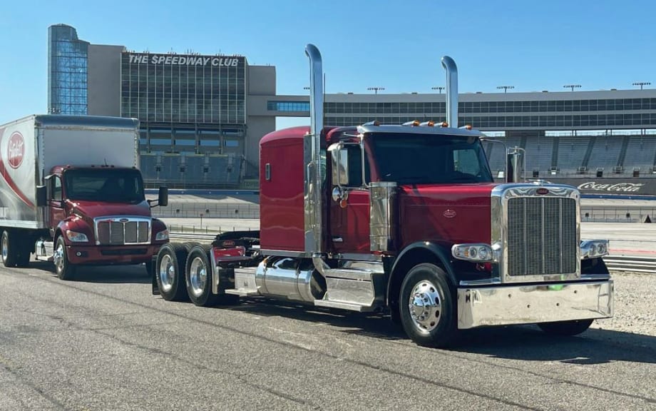 Sneak Peek: Peterbilt’s New Model 589 Low-Roof Sleeper