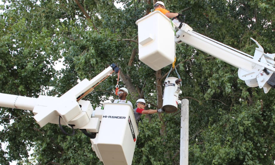 Best Practices for Handling Transformers Using Your Aerial Device Jib