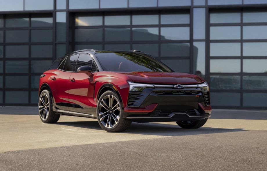 GM Pauses Sales of 2024 Chevy Blazer EV 