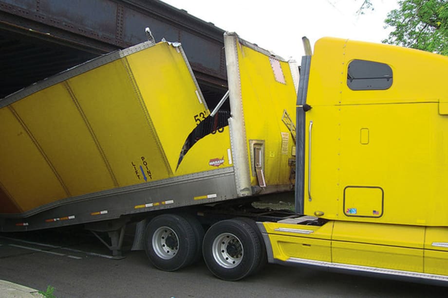 GiraffeG4 Sentinel Updates Low-Clearance Alert System