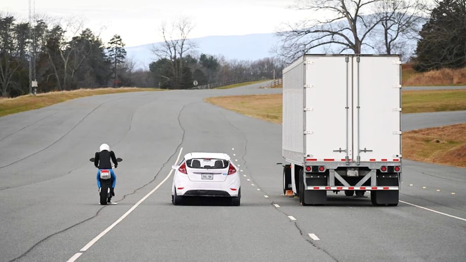 IIHS: Better Detection of Large Trucks Would Improve Front Crash Prevention