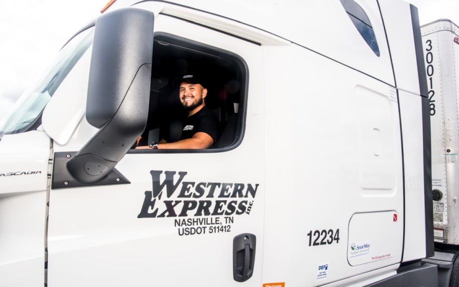 Western Express Deploys Motive's AI Dashcam