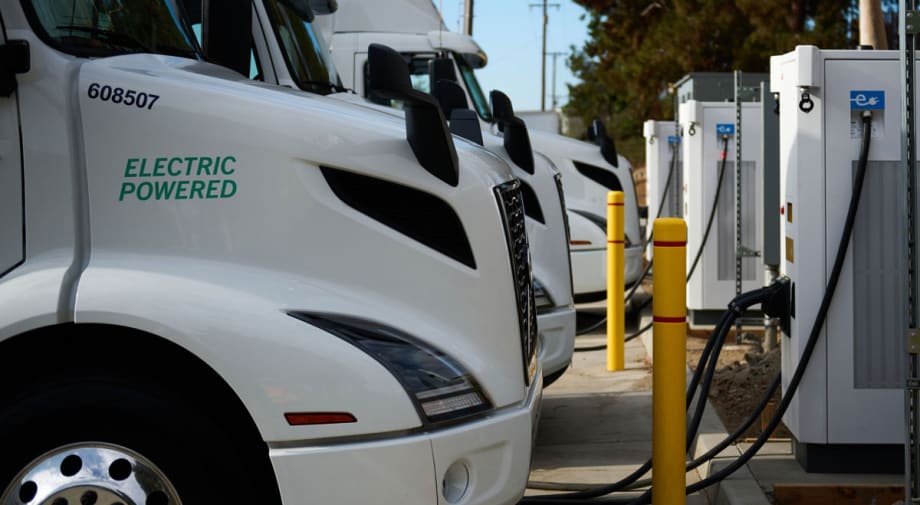 New Federal Strategy to Develop Zero-Emission Infrastructure Along Freight Corridors