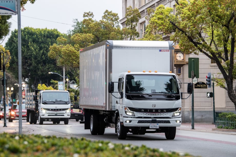 First All-Electric Rizon Trucks Making Deliveries in California
