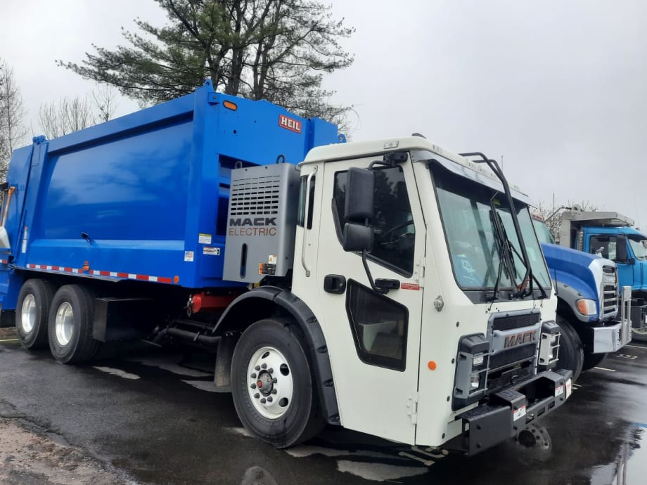 Front 3/4 of City of Portland, Maine's new Mack LR Electric.