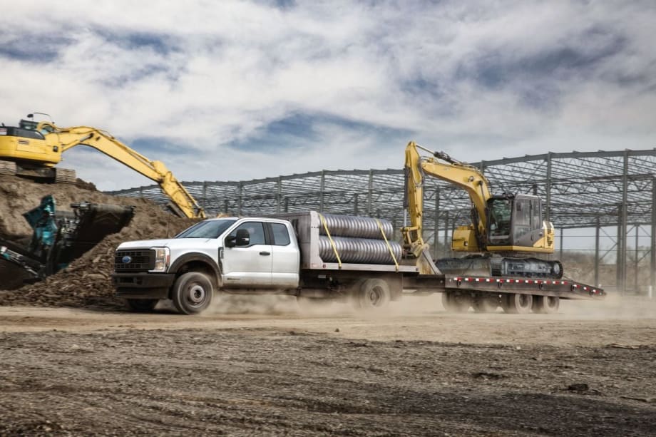 Ford Announces Expansion of Super Duty Truck Production in Canada