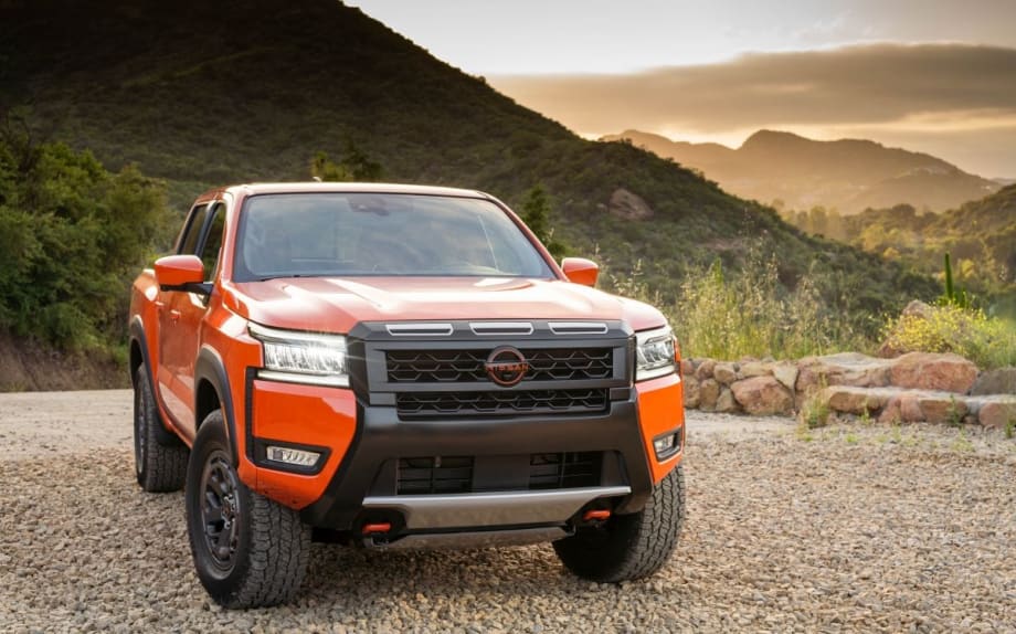 2025 Nissan Frontier Orange front 3/4 view