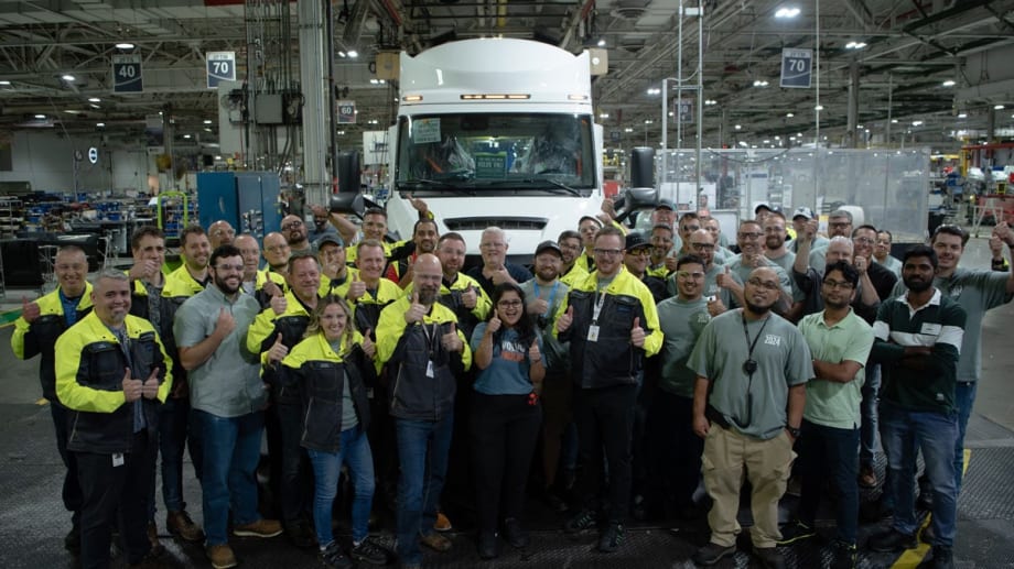 Production Starts on All-New Volvo VNL